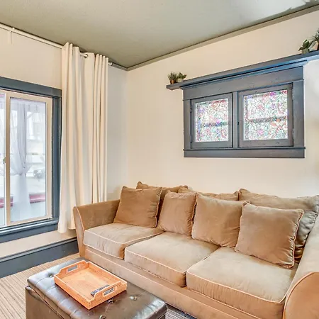 Charming Minneapolis Home With Deck, 5 Mi To Central
